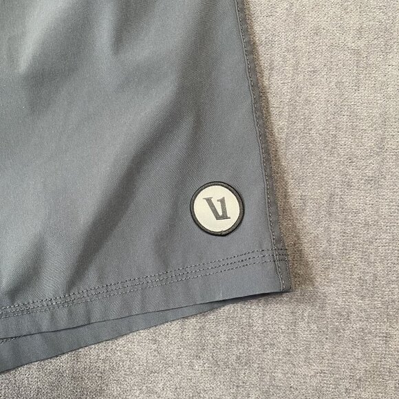 Vuori Mens Gray Elastic Waist Drawstring Shorts X-Large Recycled Polyester Blend - Picture 3 of 10